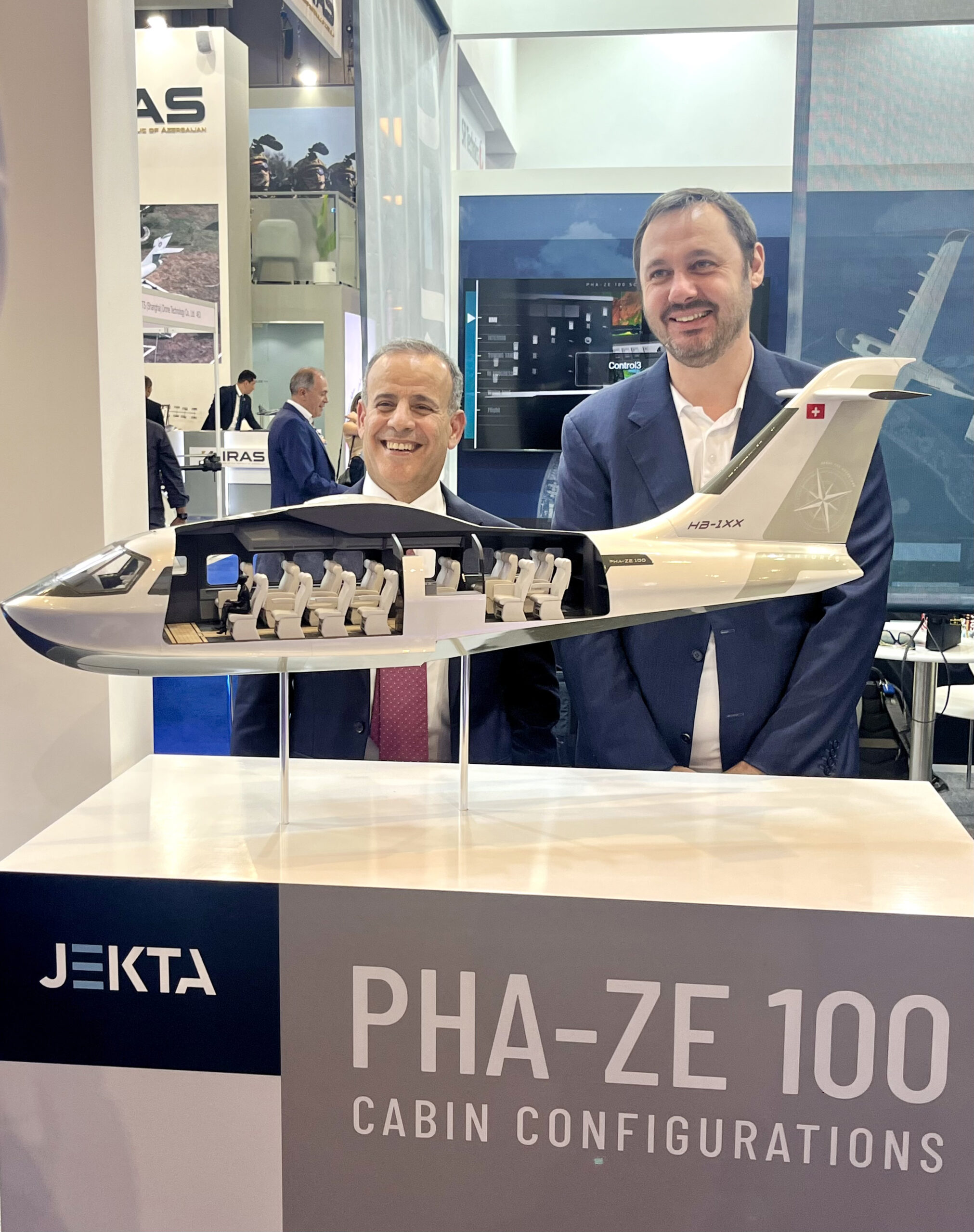 JEKTA and Tahseen sign LOI to collaborate on and assess potential for amphibious operations in the GCC.