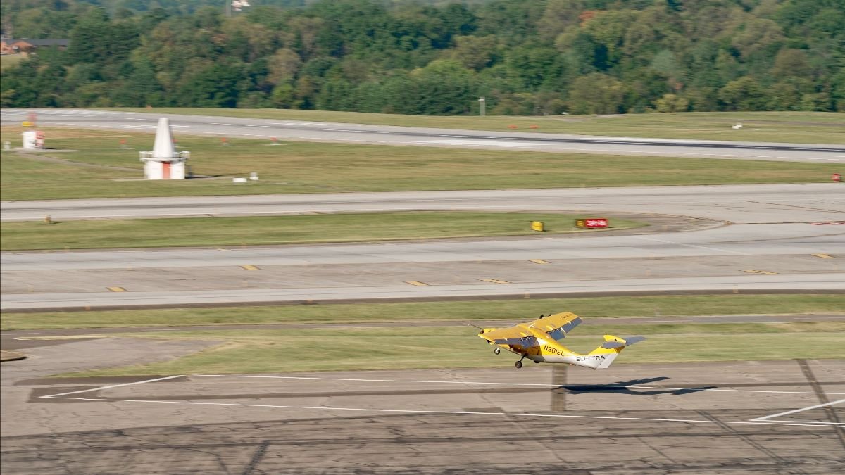 Flights under the FAA integration pilot program lay the groundwork for future operations for Electra’s flagship EL9 and help establish a national blueprint for AAM instrument flight networks